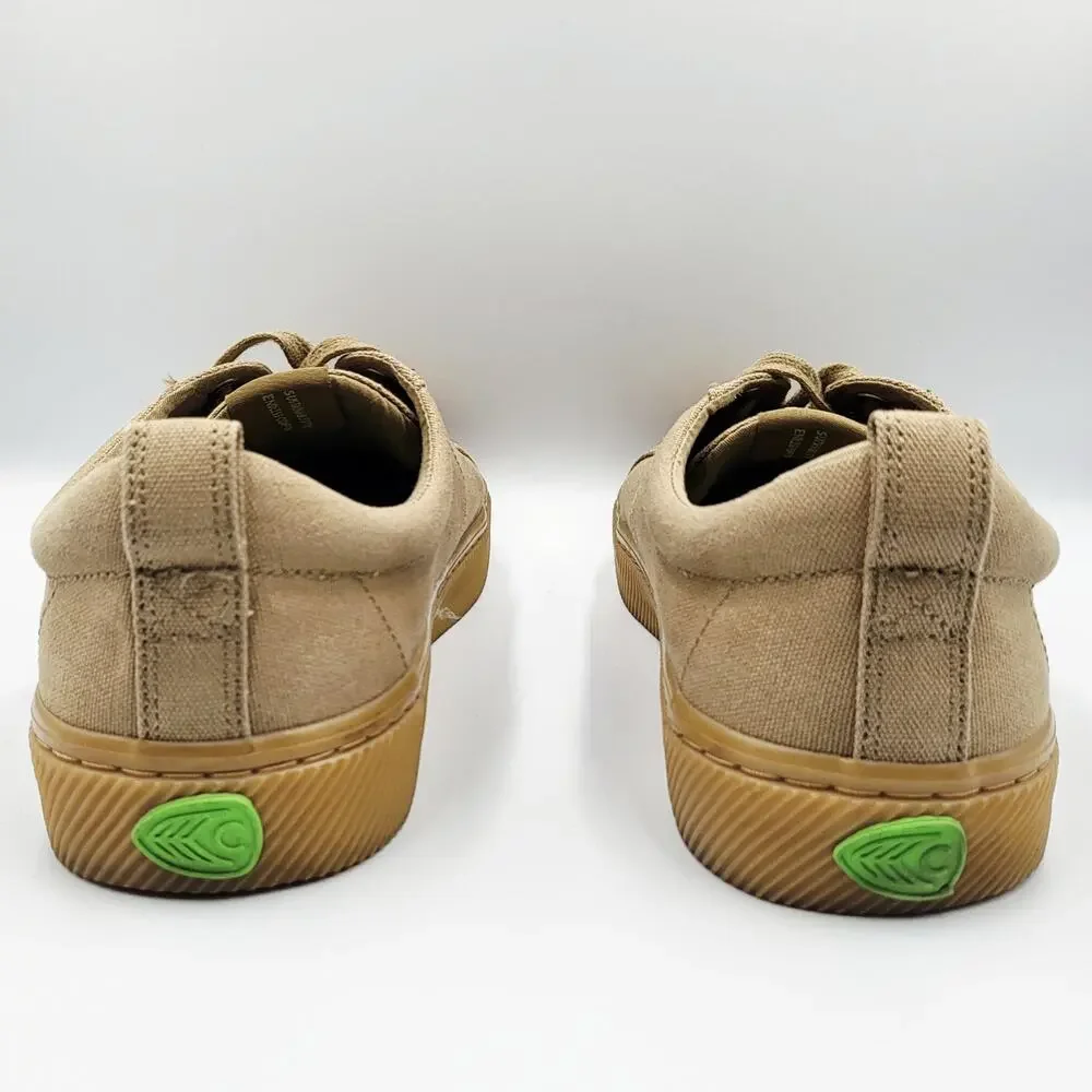 Cariuma Sand Gum Canvas Organic Low-Top Lace-Up Sneakers Men's 10.5 Women's 12